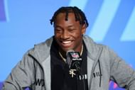 Zay Flowers